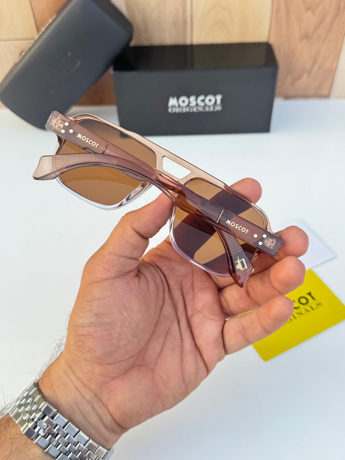 Moscot Premium Aviator Sunglasses – Crystal Brown Edition
